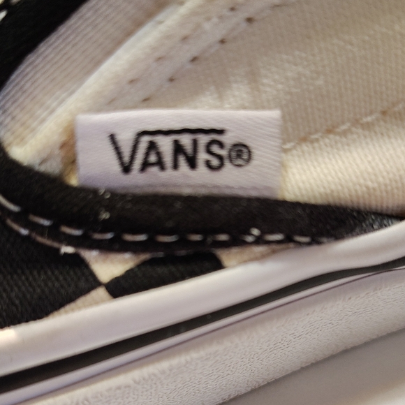Vans Kids Black and White Checkered Sneakers WM - Picture 2 of 8